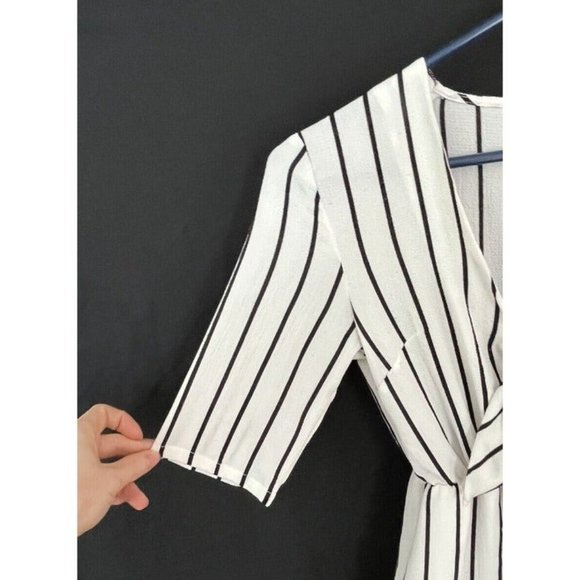 Daisy Street Romper Black and White Stripe Frill Hem And Tie Front Size UK6 - Picture 3 of 9
